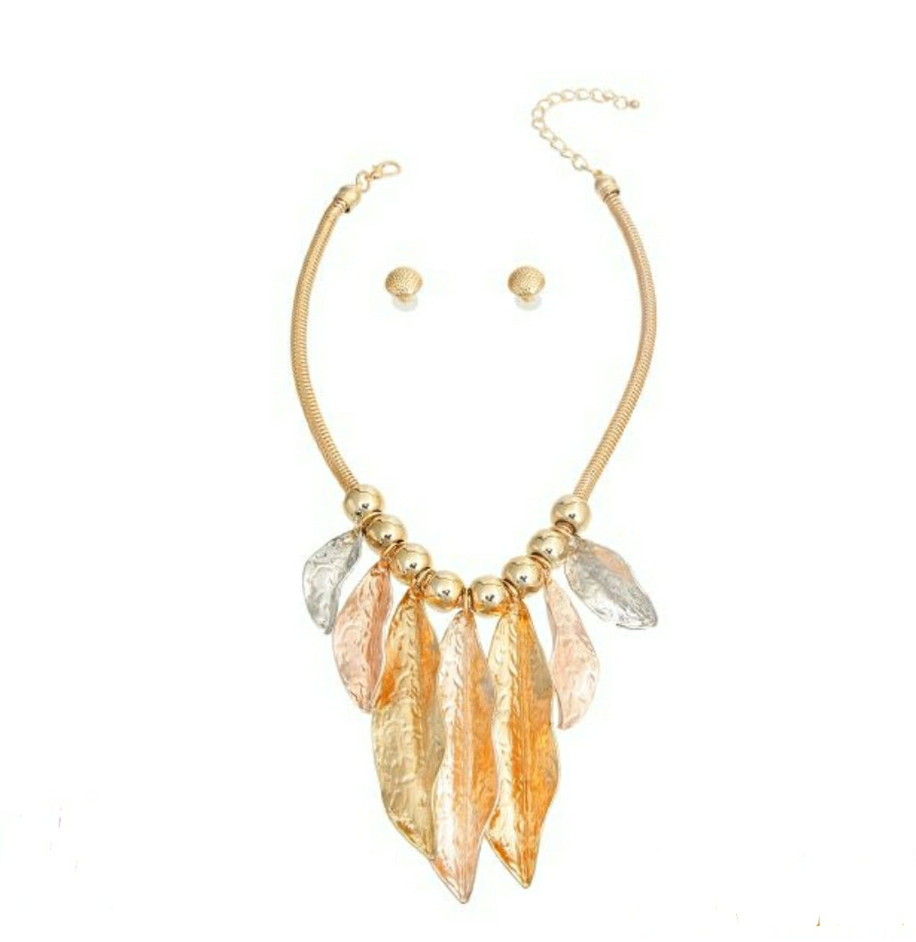 Silver Metal Leaf Drop Necklace