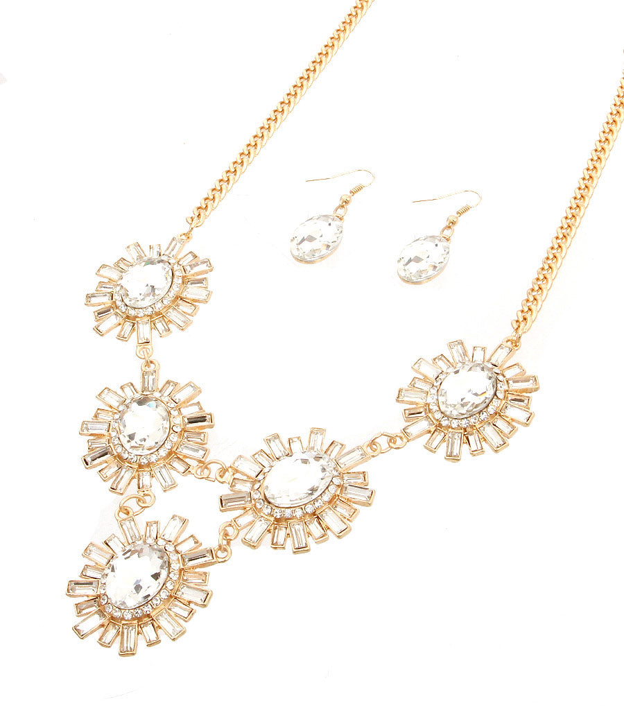 Flower Pendant Necklace Set