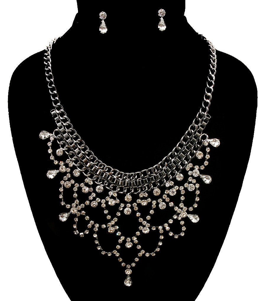 Stone Short Necklace Set